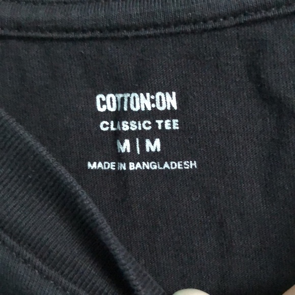 Cotton On Classic Tee Size Medium Unisex - Picture 5 of 10